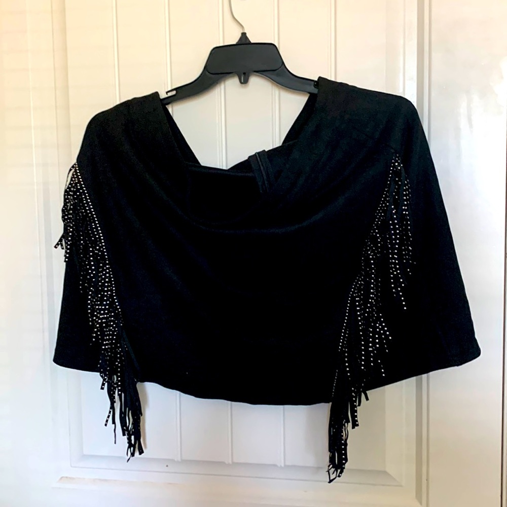 Black velvet western skit with fringe. Size 3X